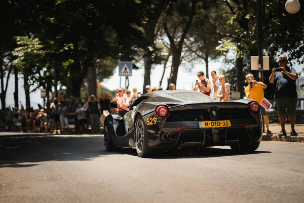 Analyse comparative : Ceintures de sécurité Vs Airbags