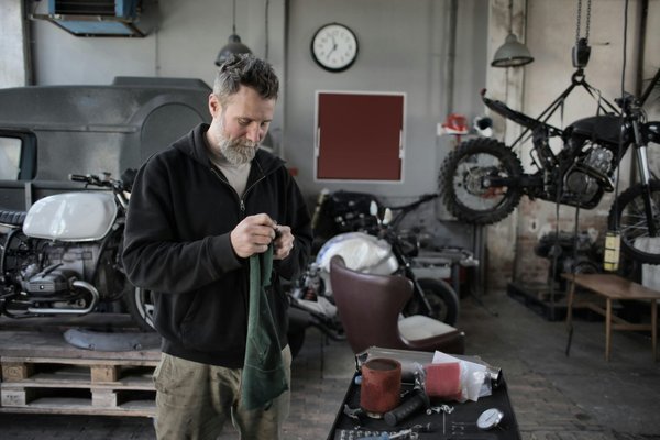 Trouvez les pièces moto 50 indispensables pour votre sécurité!